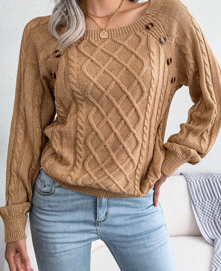 Women's Diamond Knit Sweater with Classic Crew Neck