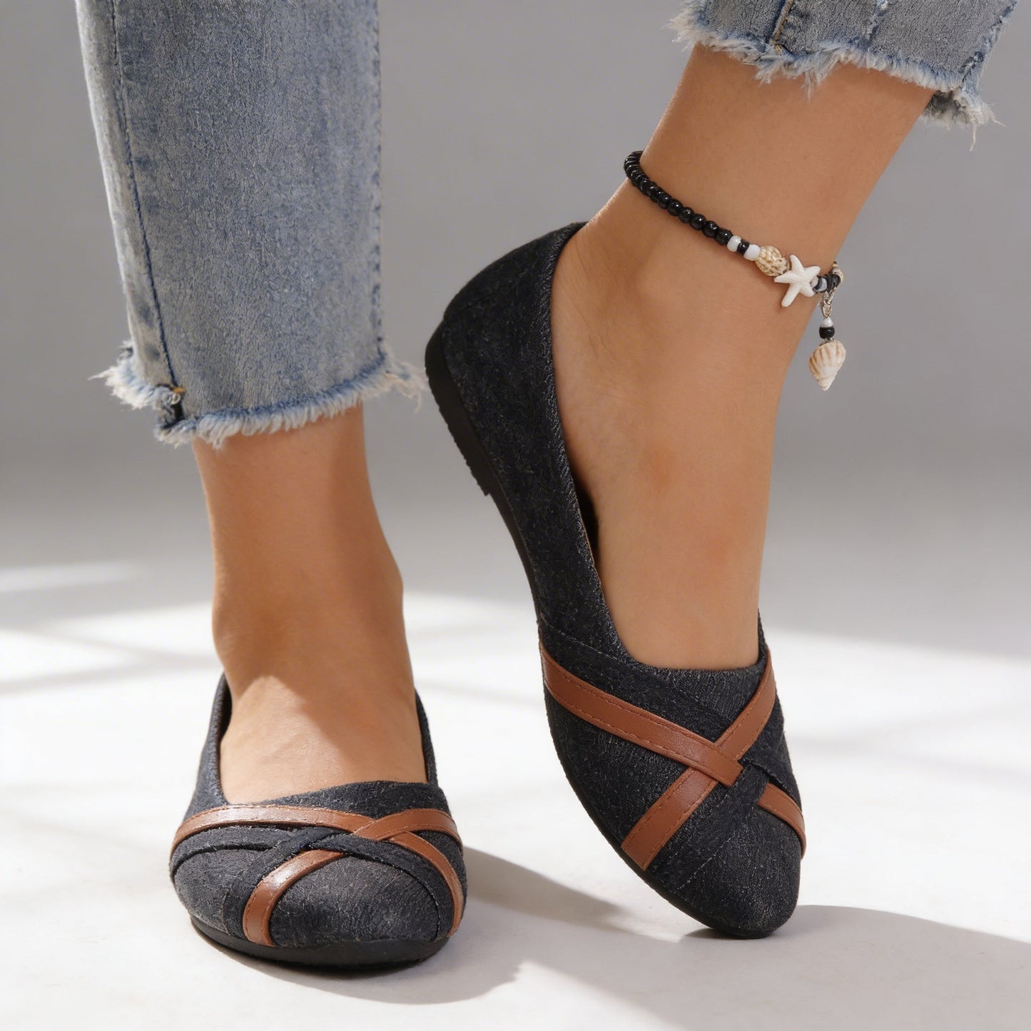 Women's Textured Slip-On Flats with Supportive Sole