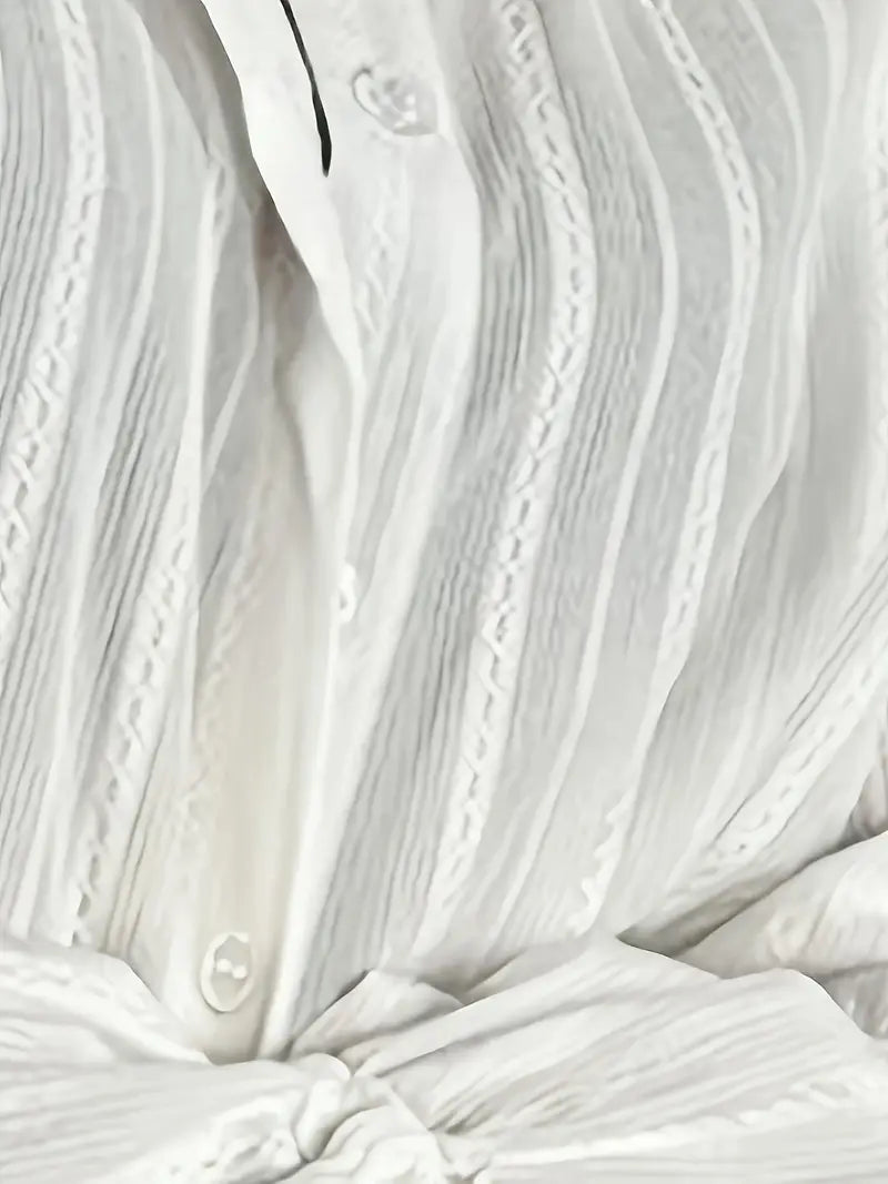 giorna | refined textured blouse with lace details