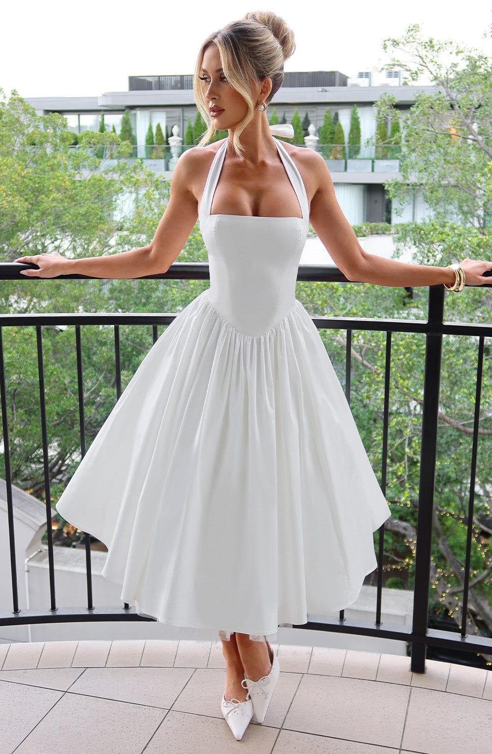 Thea | Elegant Halter-Neck Midi Dress