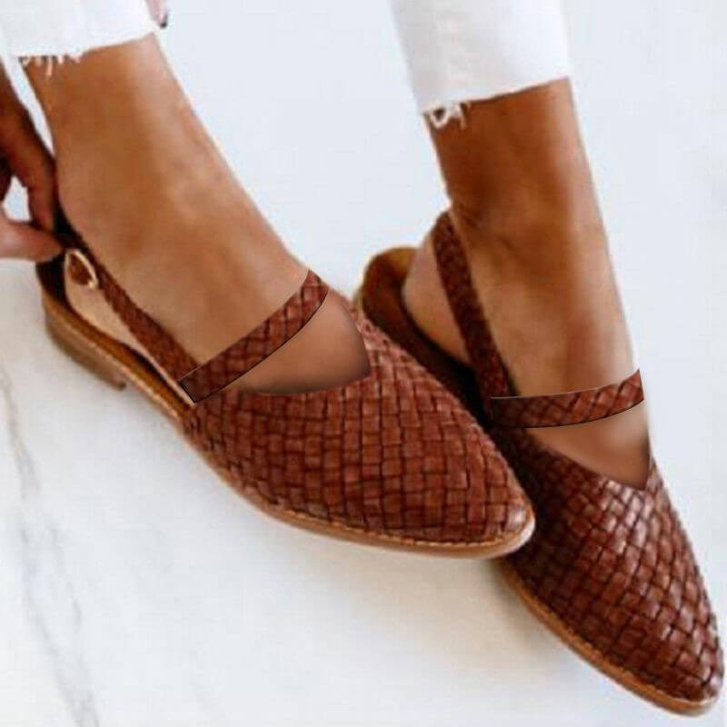daisy | strappy flat sandals dark brown