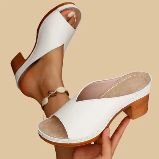 daisy | chunky high heel sandals with arch support white