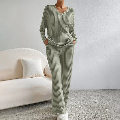 elodie | v-neck ribbed knit set dark green