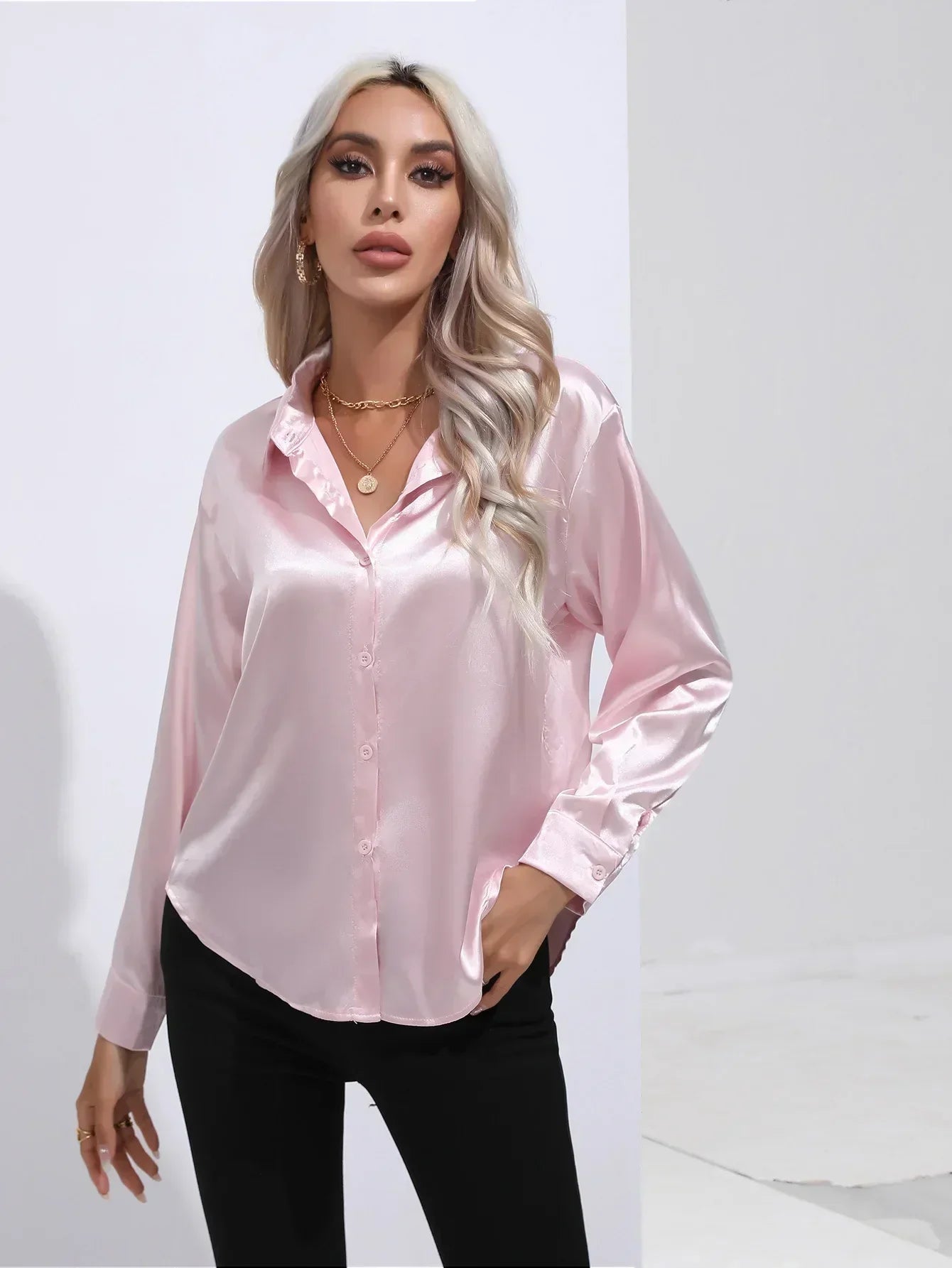 Annie | Elegant Satin Blouse for Refined Workwear