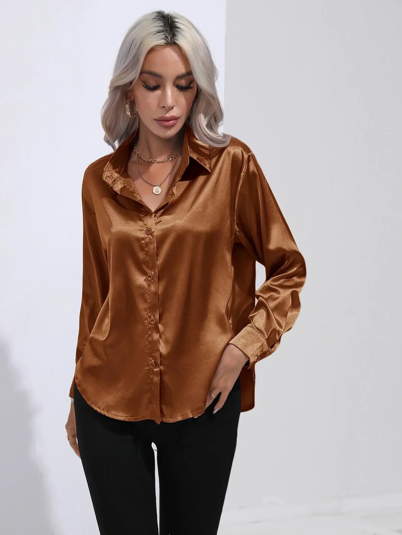 Annie | Elegant Satin Blouse for Refined Workwear