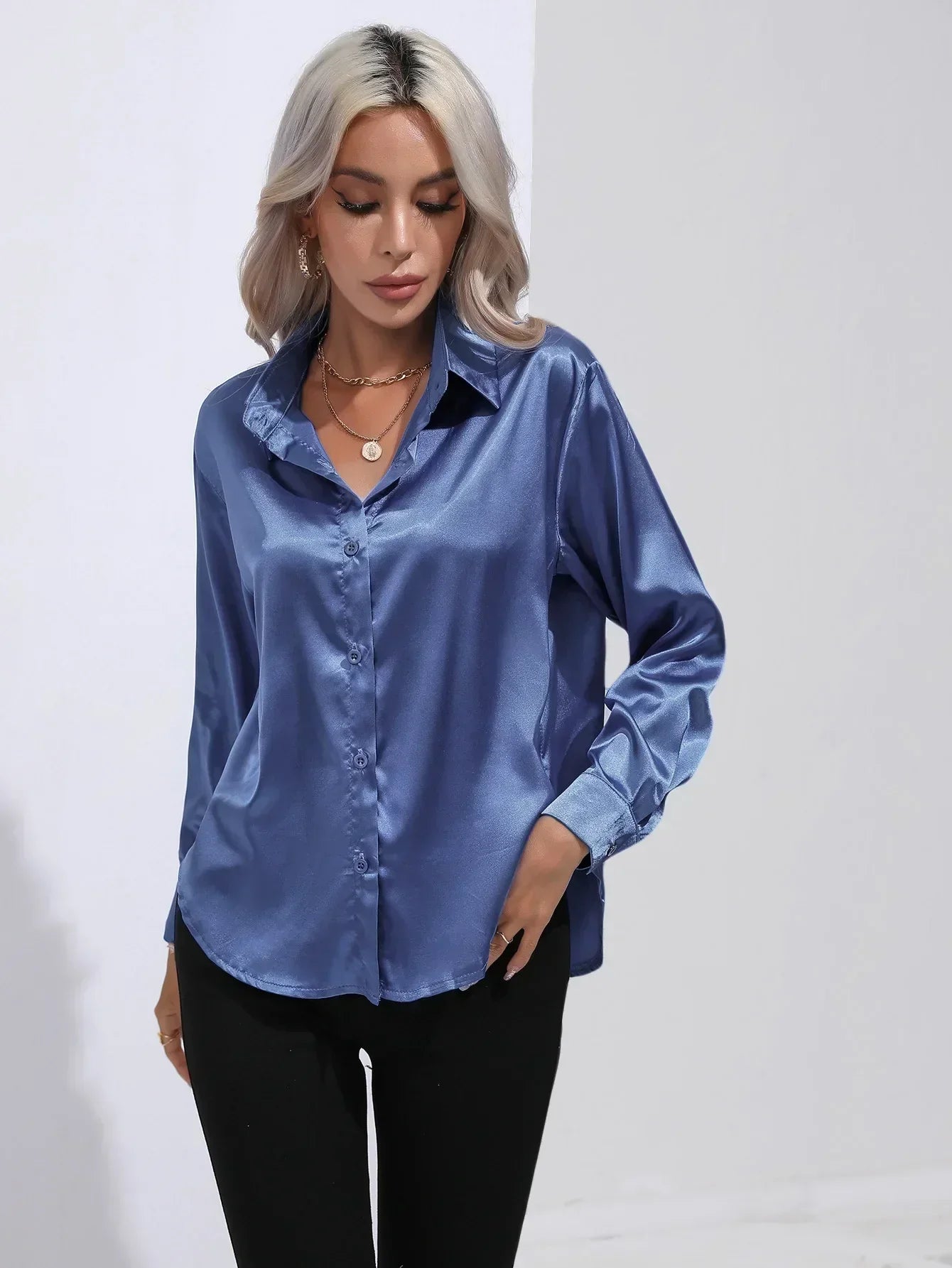 Annie | Elegant Satin Blouse for Refined Workwear