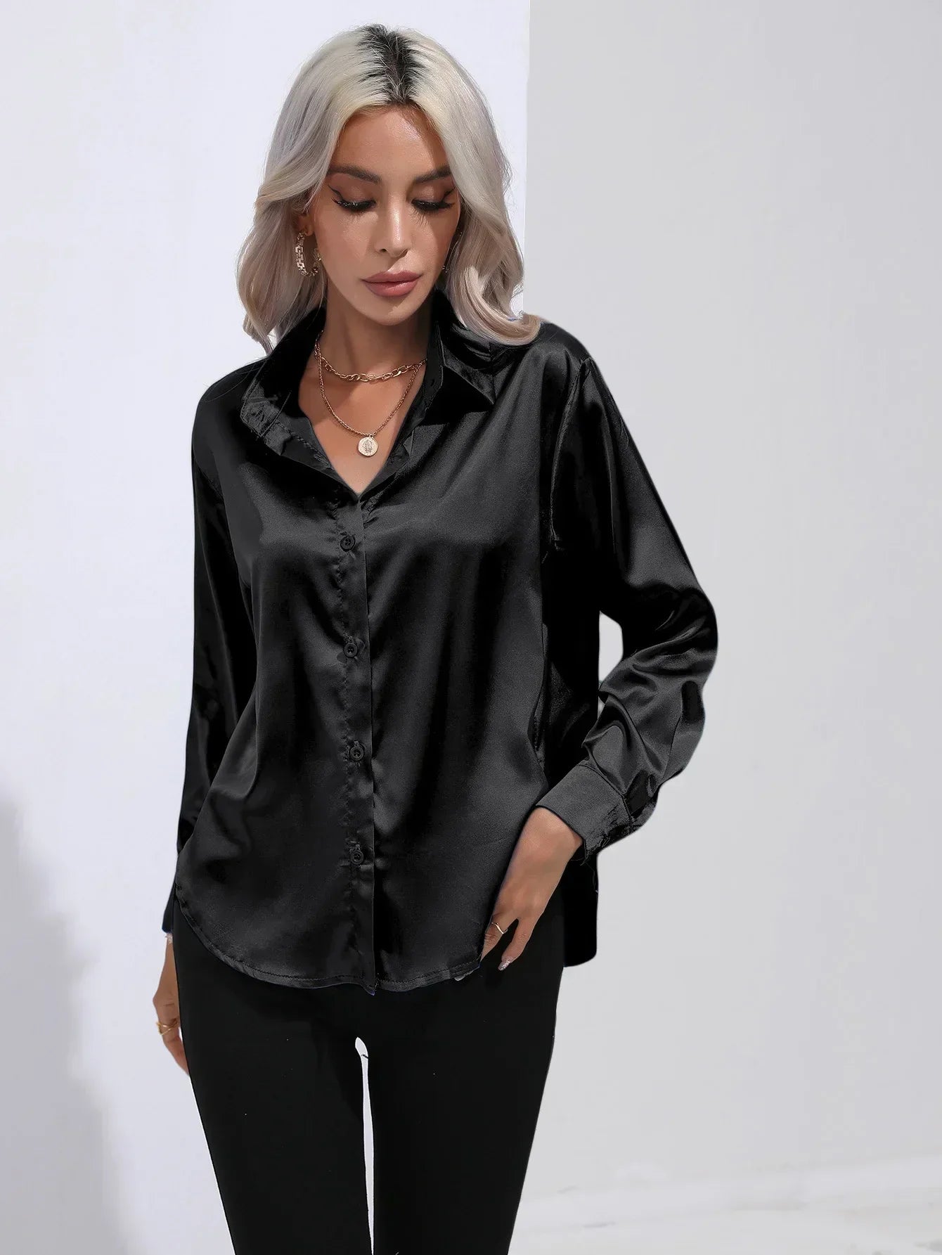 Annie | Elegant Satin Blouse for Refined Workwear
