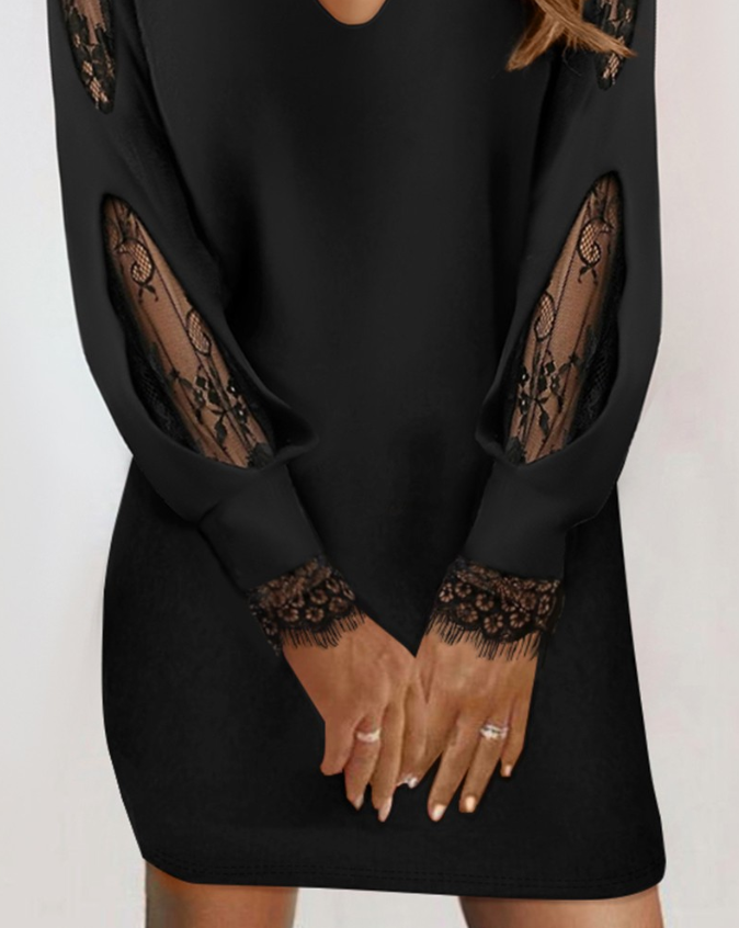 Katharina | Short Dress with Lace