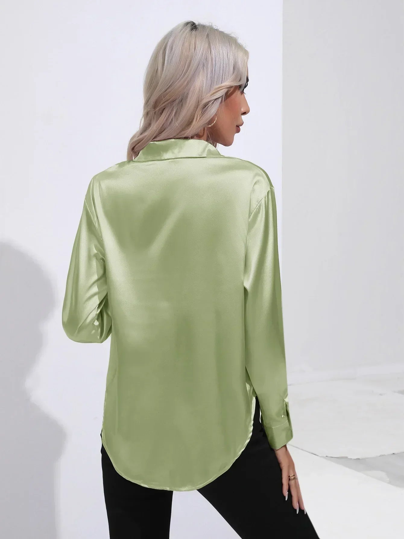 Annie | Elegant Satin Blouse for Refined Workwear