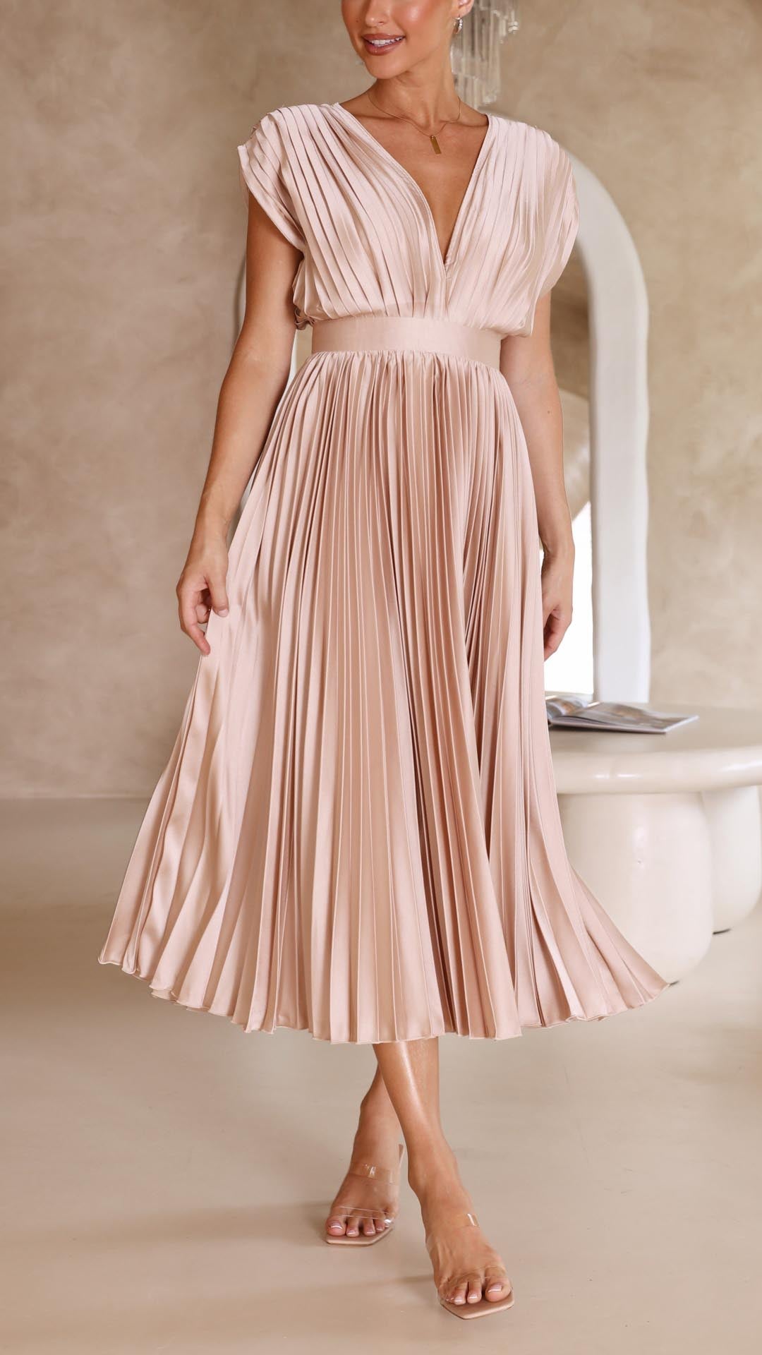 daisy | pleated v-neck maxi dress champagne