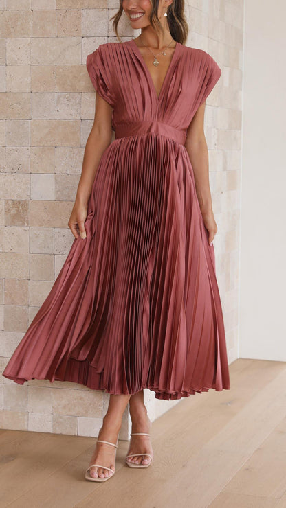 daisy | pleated v-neck maxi dress antique pink