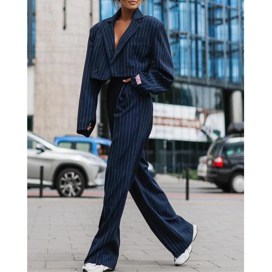 isla | structured blazer suit