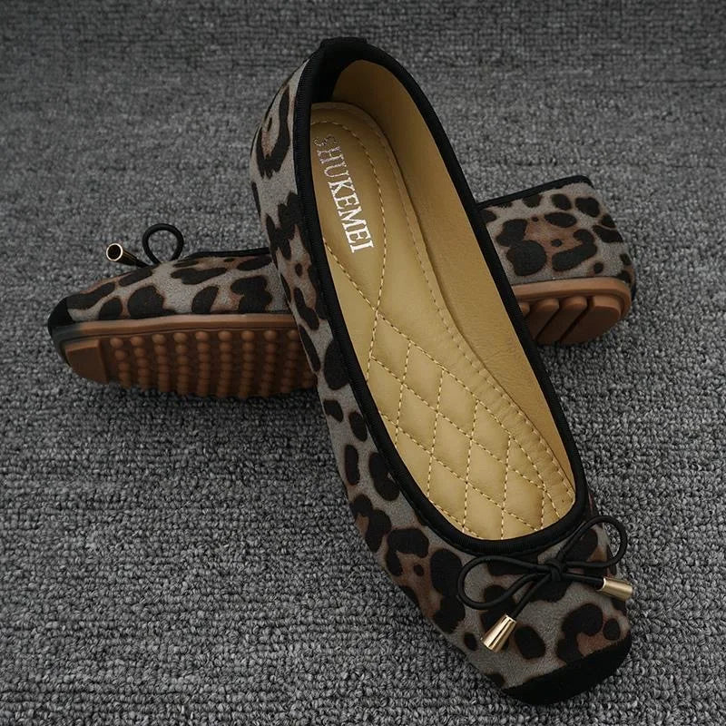 Women's Ballet Flats with Leopard Print and Bowknot Detail
