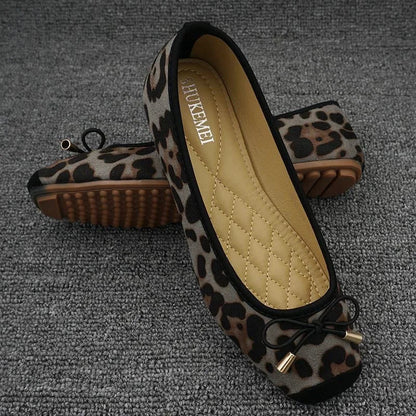 Women's Ballet Flats with Leopard Print and Bowknot Detail