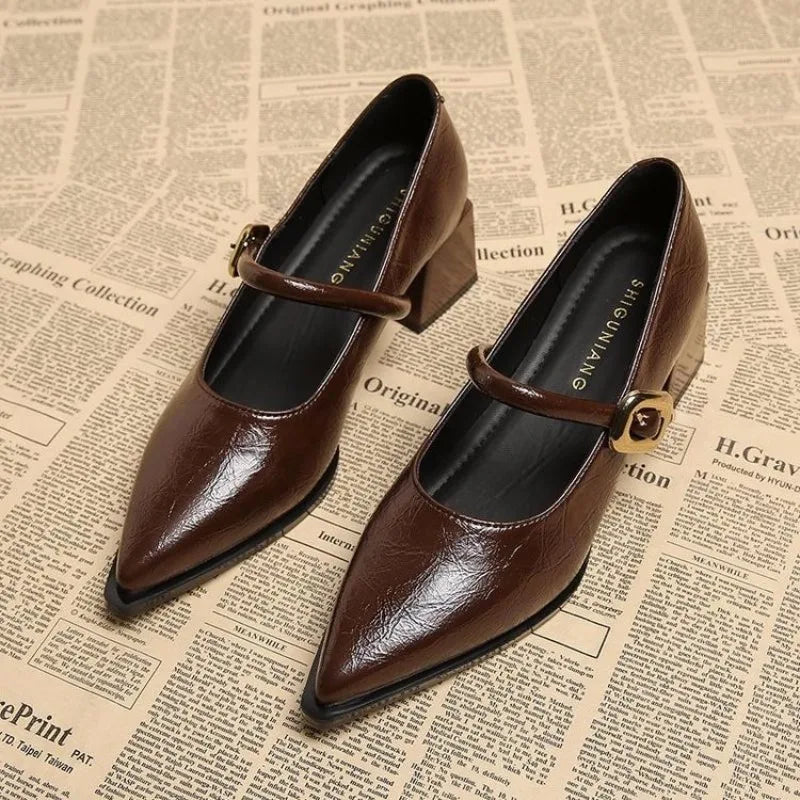 Women's Block Heeled Mary Jane Pumps with Sculpted Cut