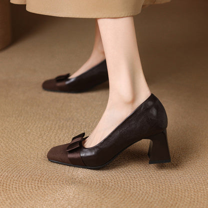 Women's Block Heeled Pumps with Bow-Knot Detail