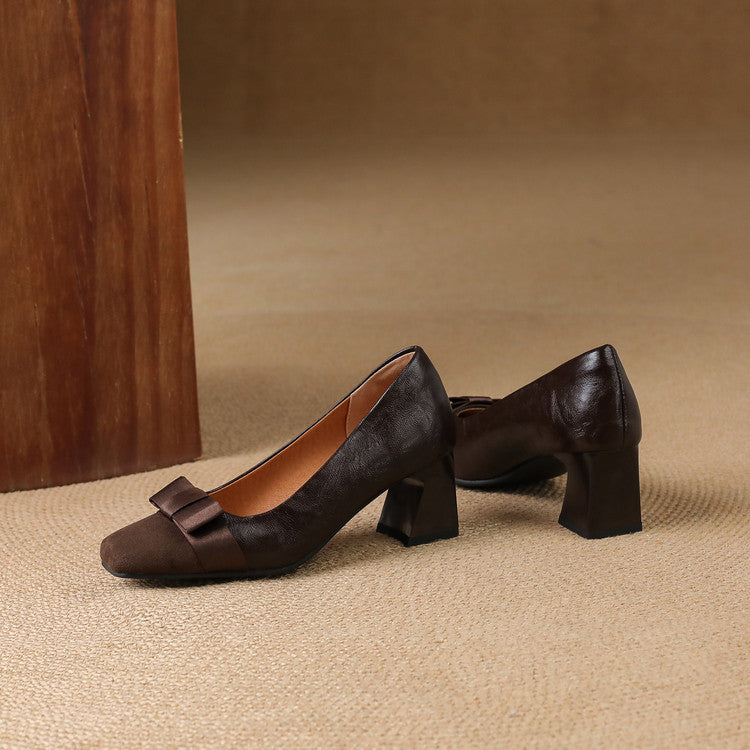 Women's Block Heeled Pumps with Bow-Knot Detail