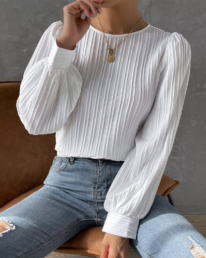 Women's Blouse with Elegant Lantern Sleeves for Everyday Comfort