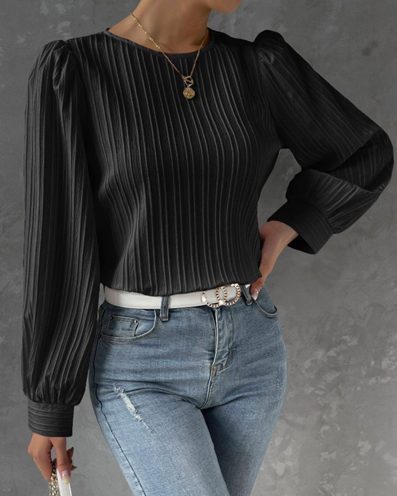 Women's Blouse with Elegant Lantern Sleeves for Everyday Comfort