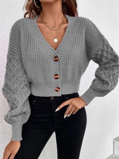 Women's Cable Knit Cardigan with V-Neckline for Elegant Comfort