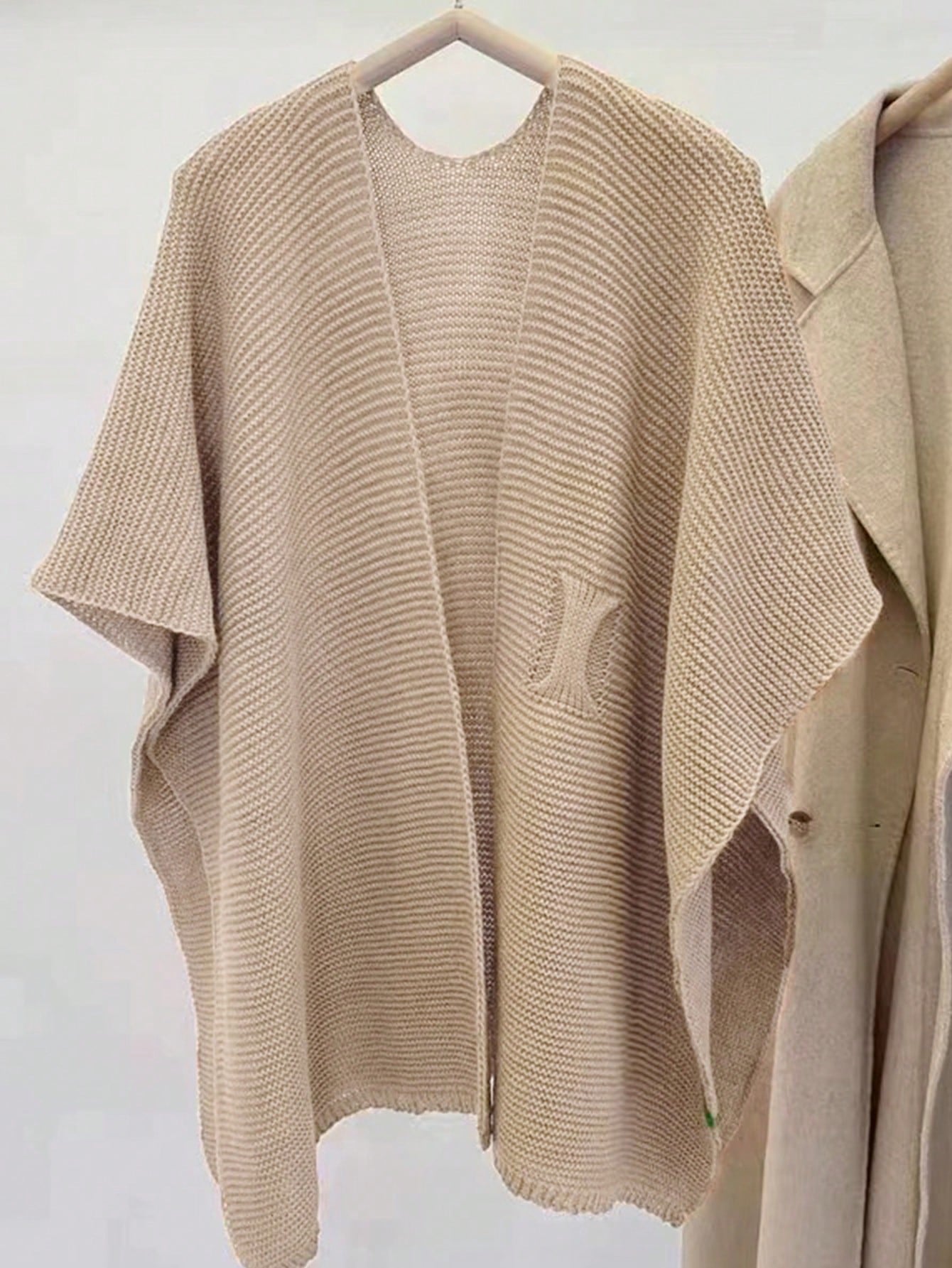 Women's Cardigan with Asymmetric Hem and Short Sleeves