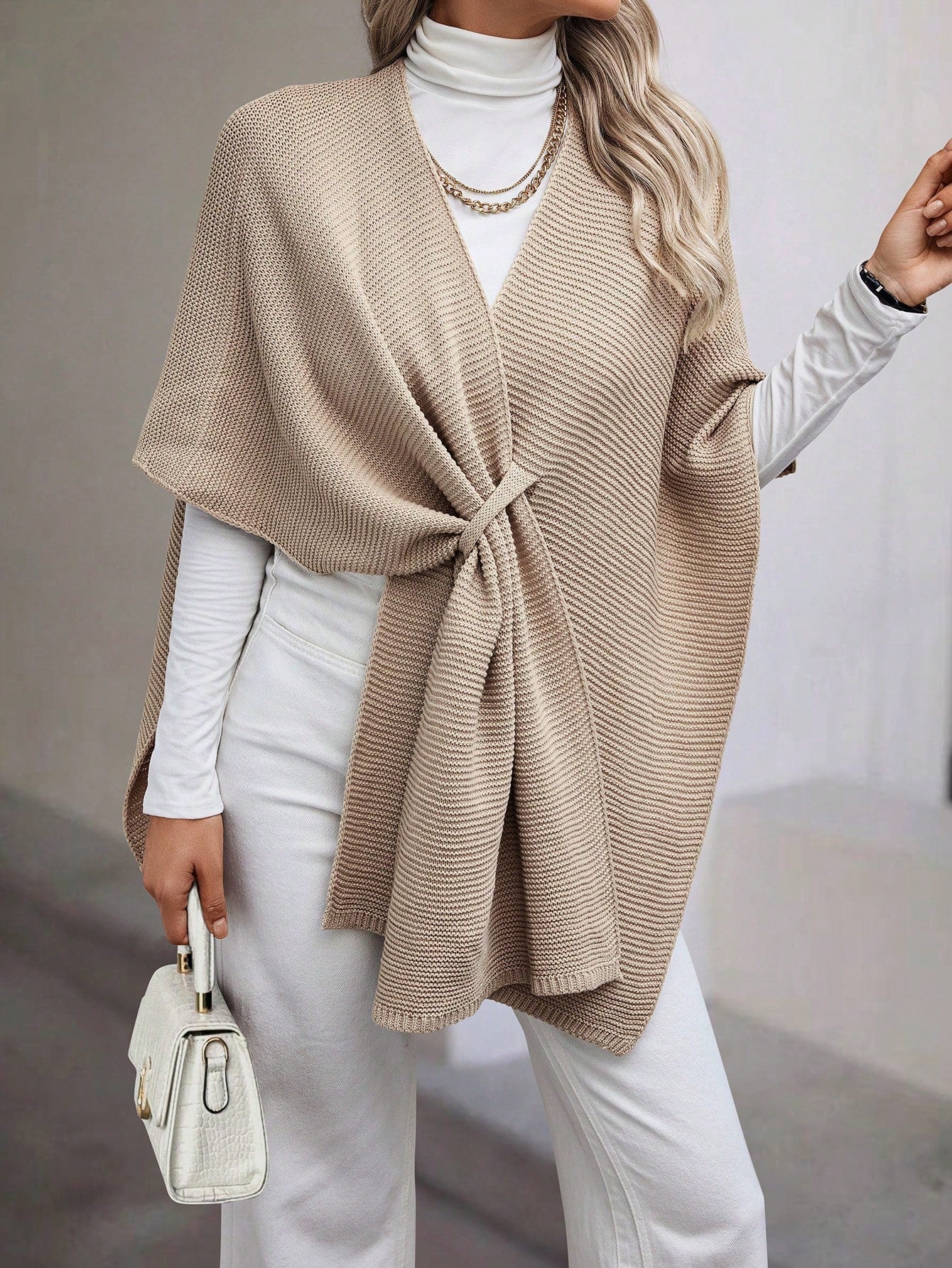 Women's Cardigan with Asymmetric Hem and Short Sleeves
