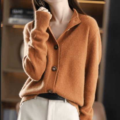 Women's Cashmere Cardigan with Relaxed Fit for Ultimate Comfort