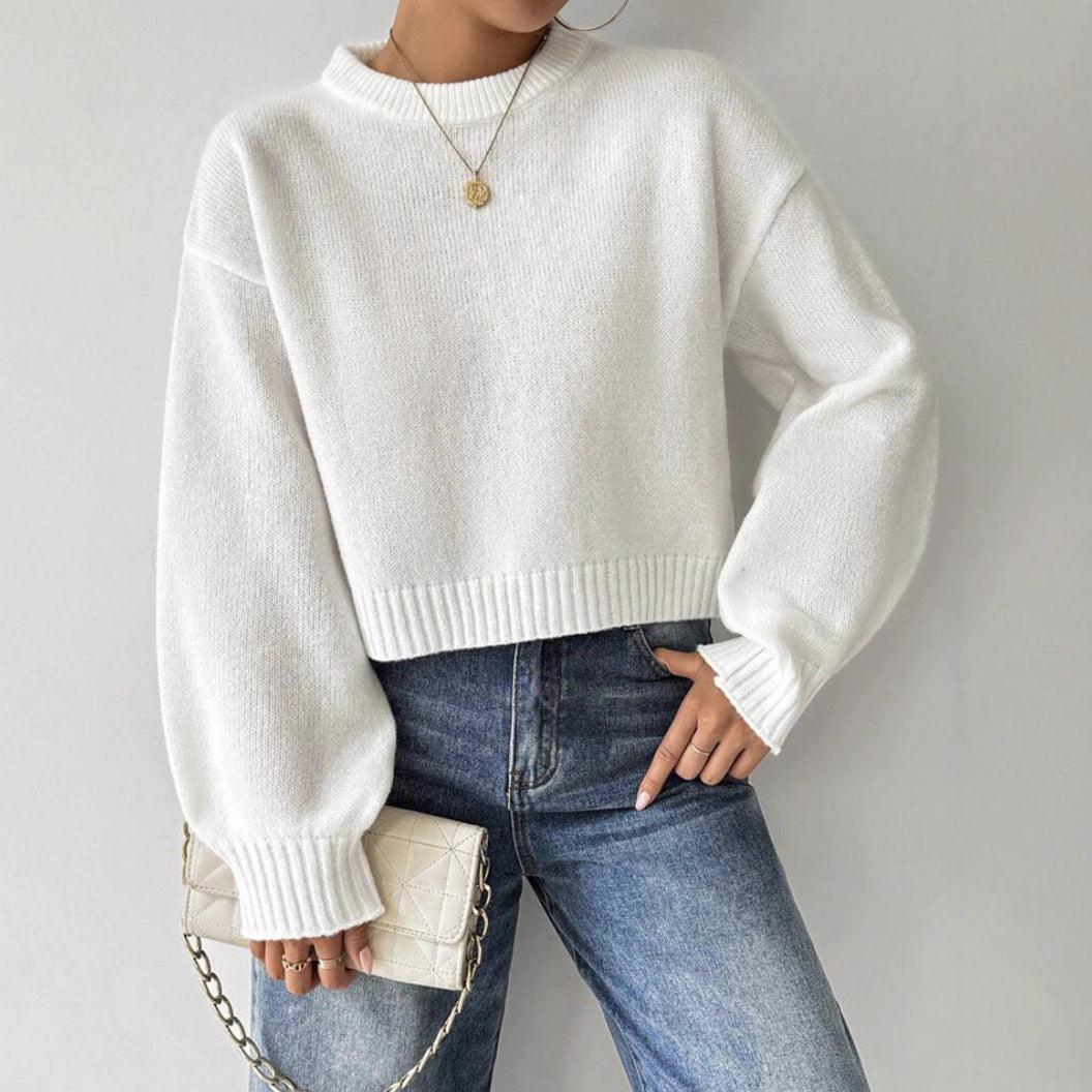 Women's Casual Fine Knit Sweater with Round Neck and Dropped Shoulders