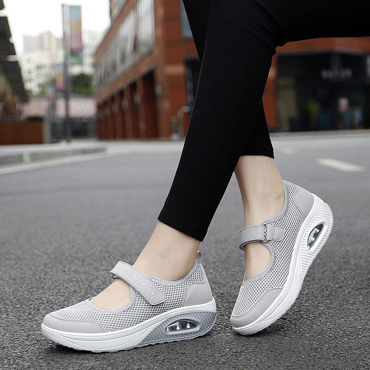 Women's Casual Shoes with Breathable Mesh Upper