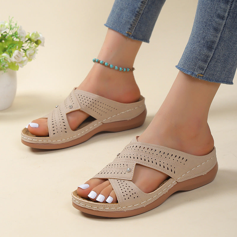 Women's Casual Slippers with Platform Sole