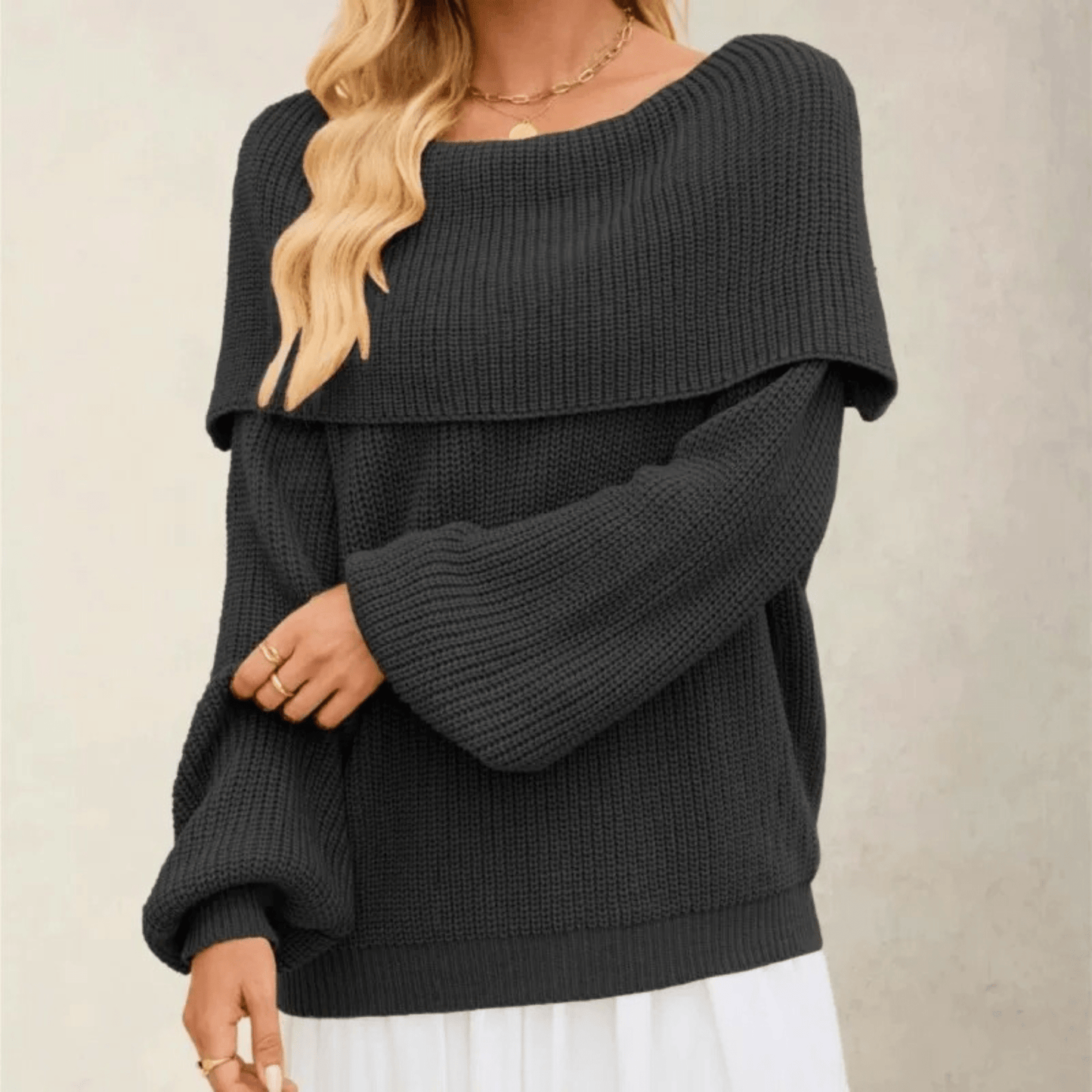 Women's Chunky Knit Jumper with Off-Shoulder Design for Elegant Comfort