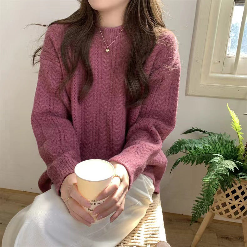Women's Chunky Knit Sweater with Modern Cable Design