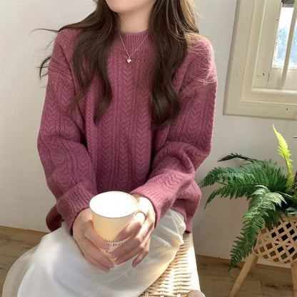 Women's Chunky Knit Sweater with Modern Cable Design