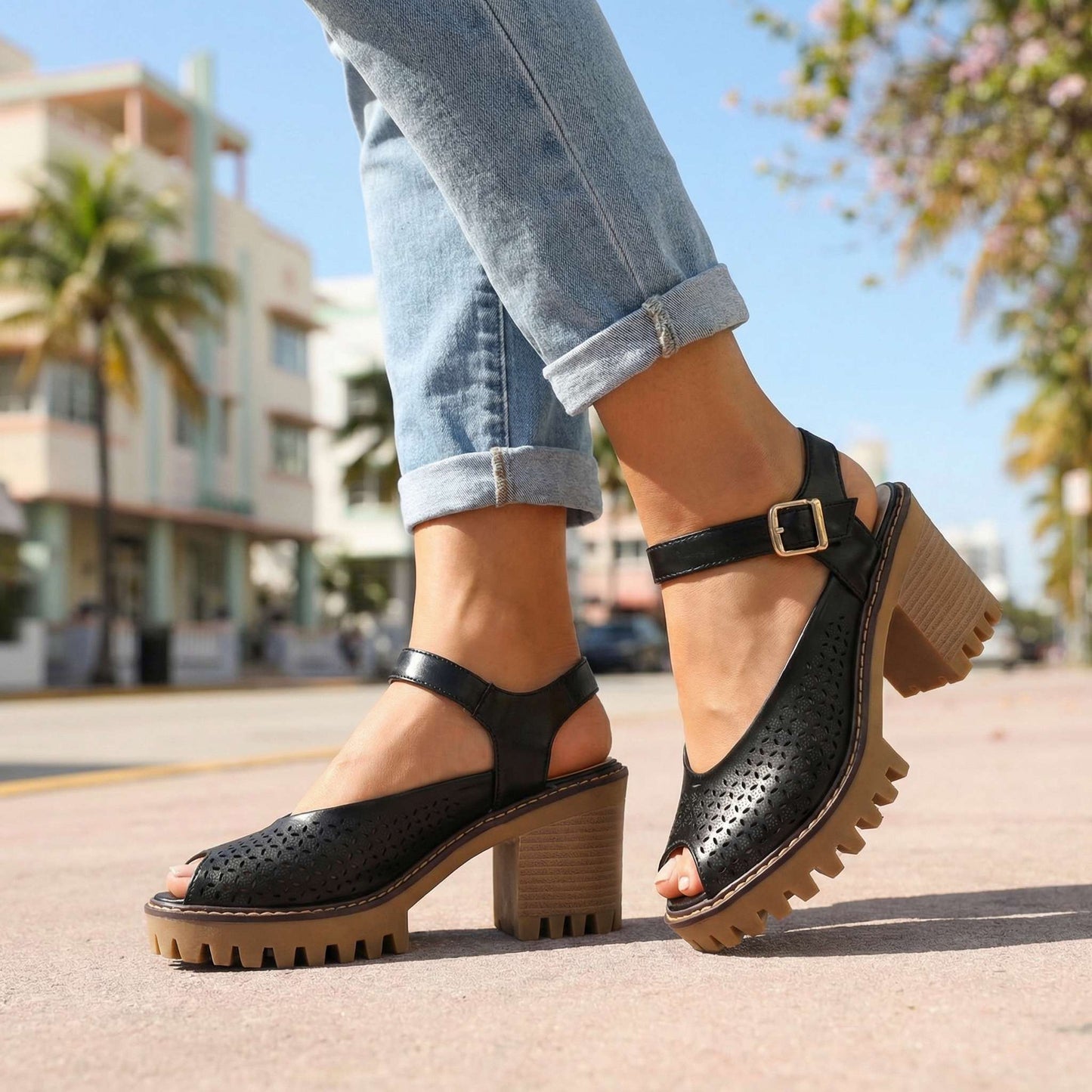 Women's Chunky Sandals with Flower Cut Design