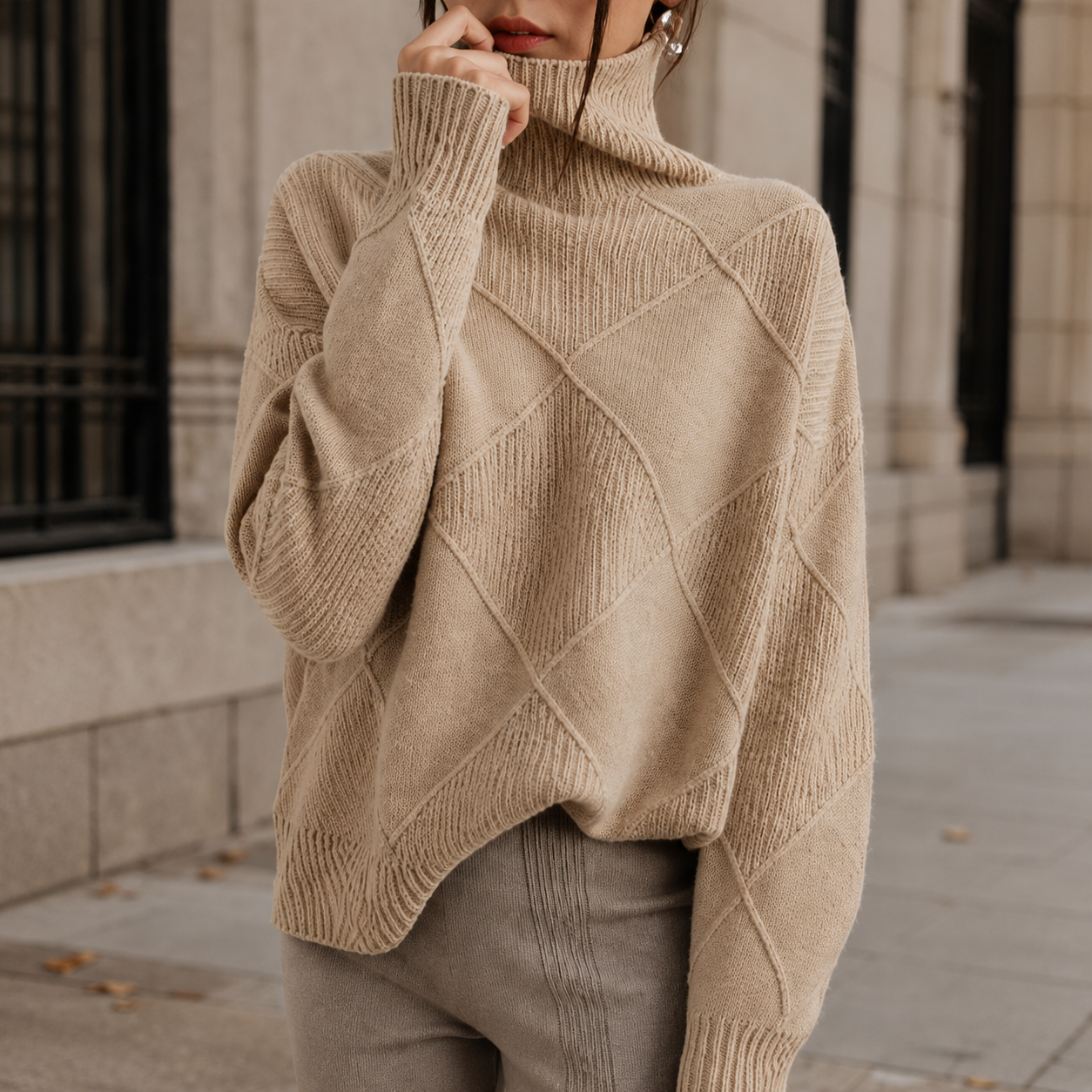 Women's Diamond Knit Turtleneck Jumper in Premium Knit Blend