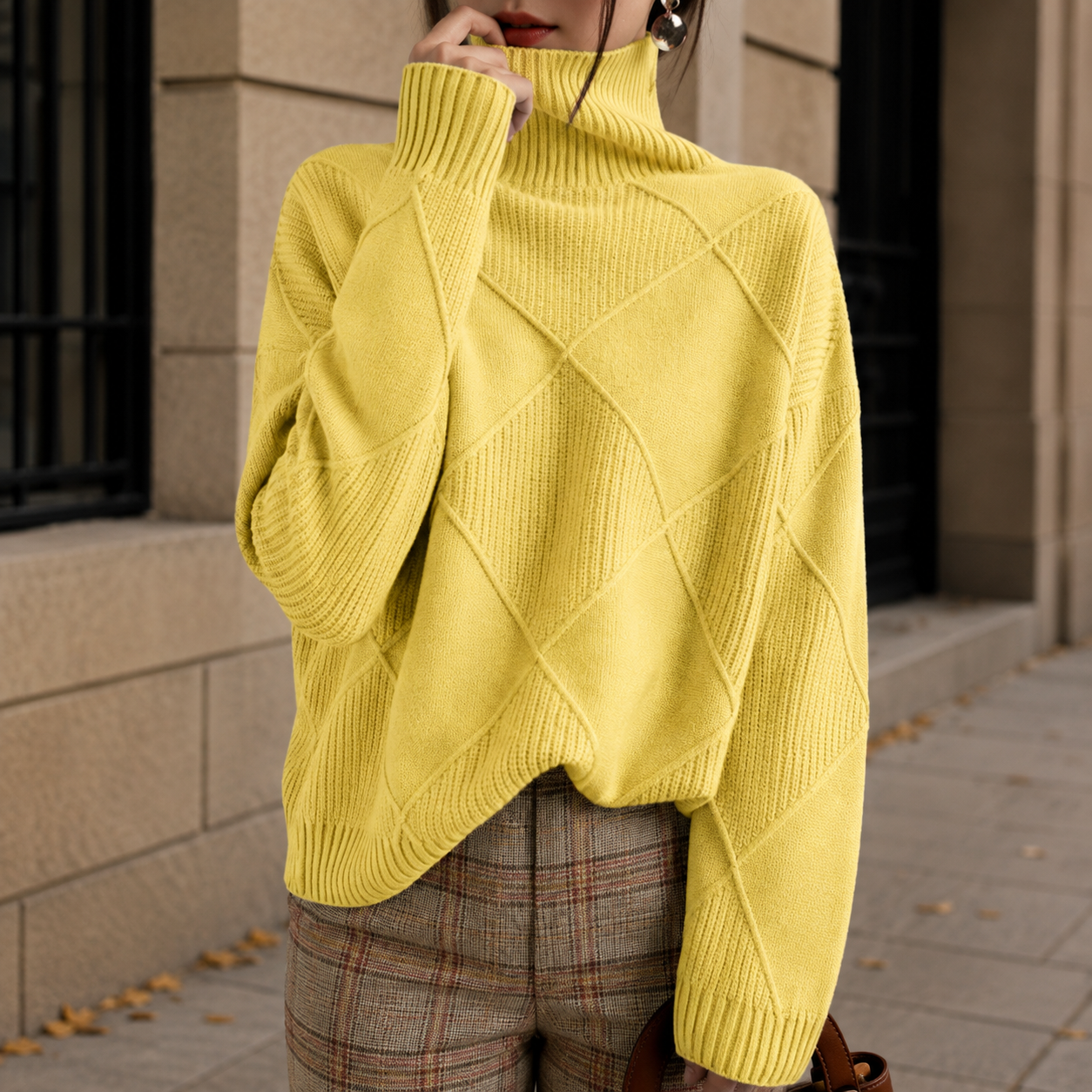 Women's Diamond Knit Turtleneck Jumper in Premium Knit Blend
