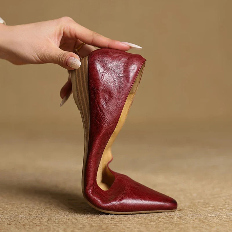 Women's Flat Handcrafted Shoes with Pointed Toe