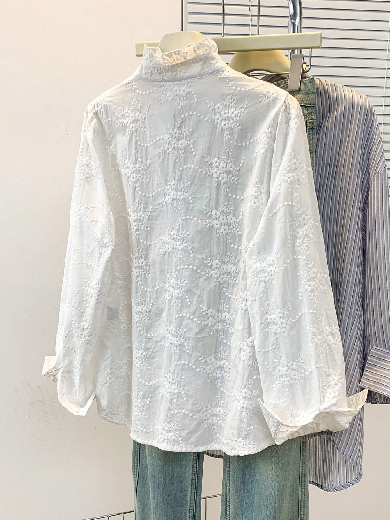 Women's Floral Embroidered Shirt with Puffed Sleeves