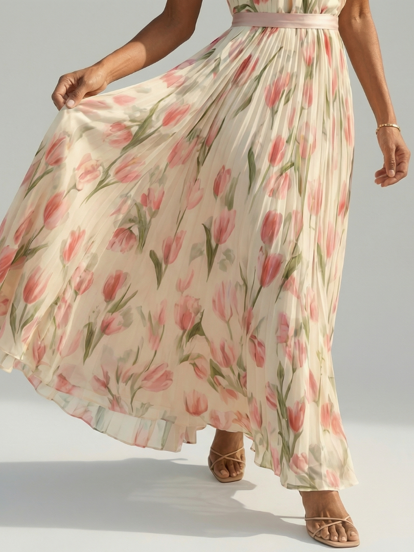 Women's Floral Midi Dress with Flattering Cut and Sleeveless Design