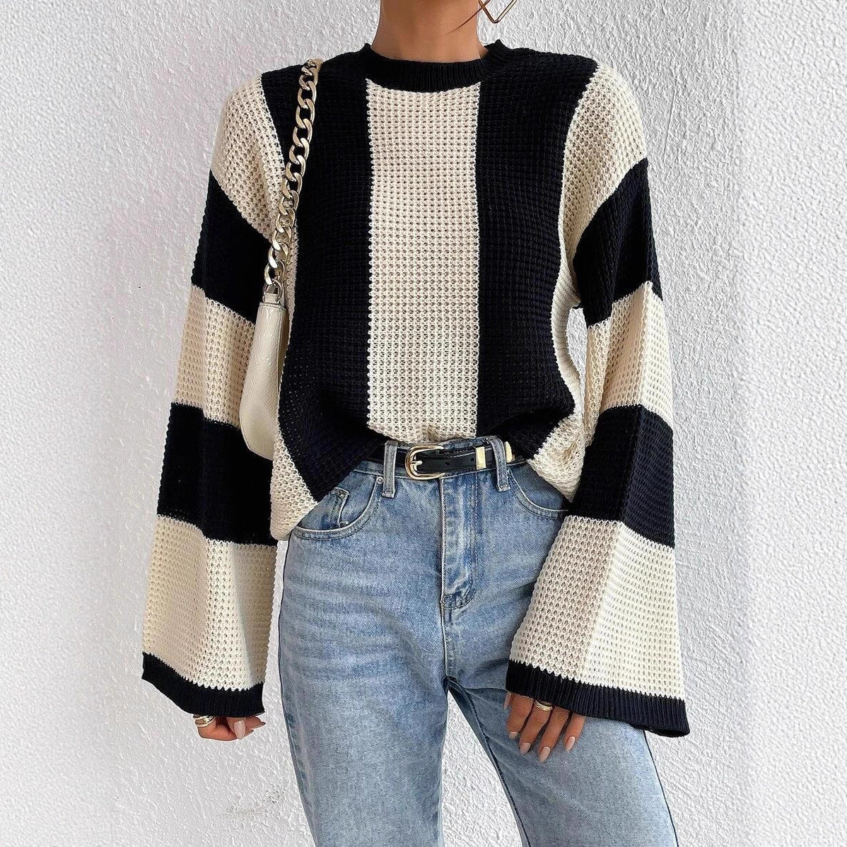 Women's Knit Pullover Sweater with Wide Sleeves
