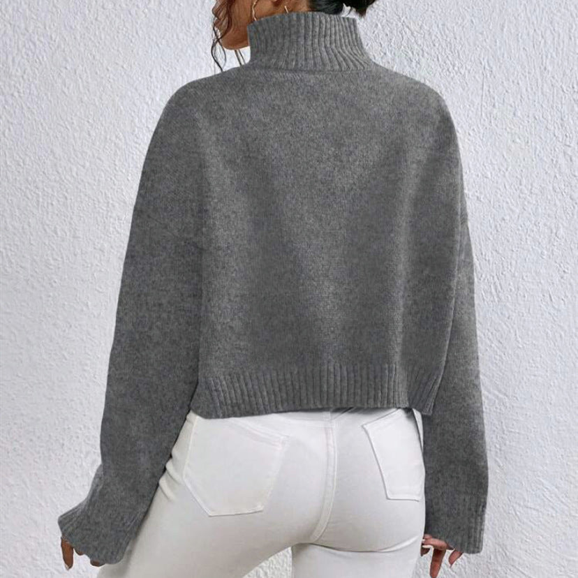 Women's Knitted Sweater with Collar Detail