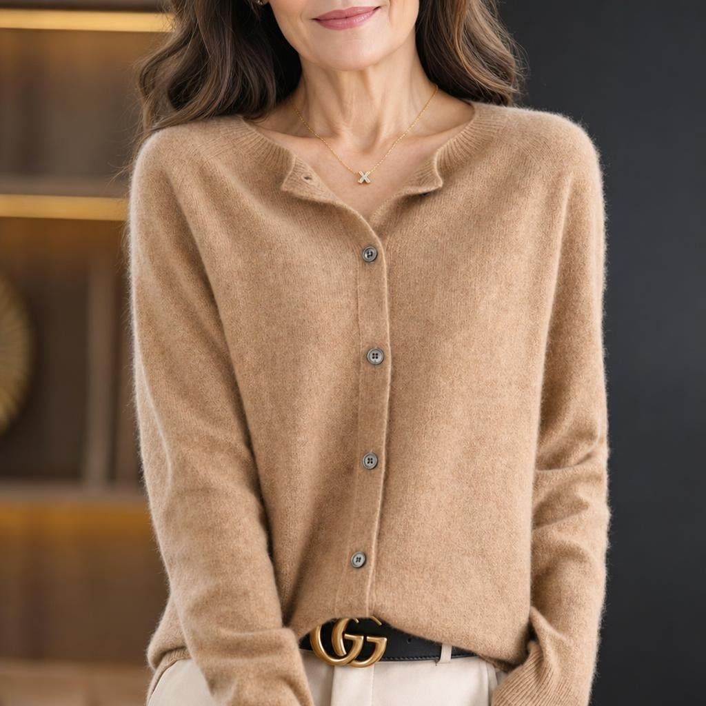 Women's Longline Cardigan with Button Closure in Soft Knit – Cosy