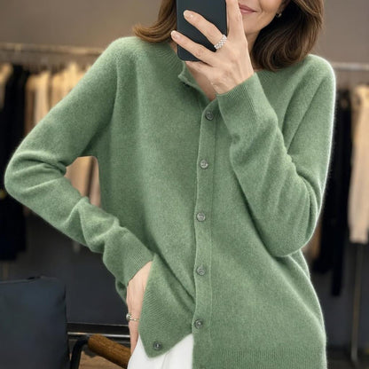 Women's Longline Cardigan with Button Closure in Soft Knit – Cosy