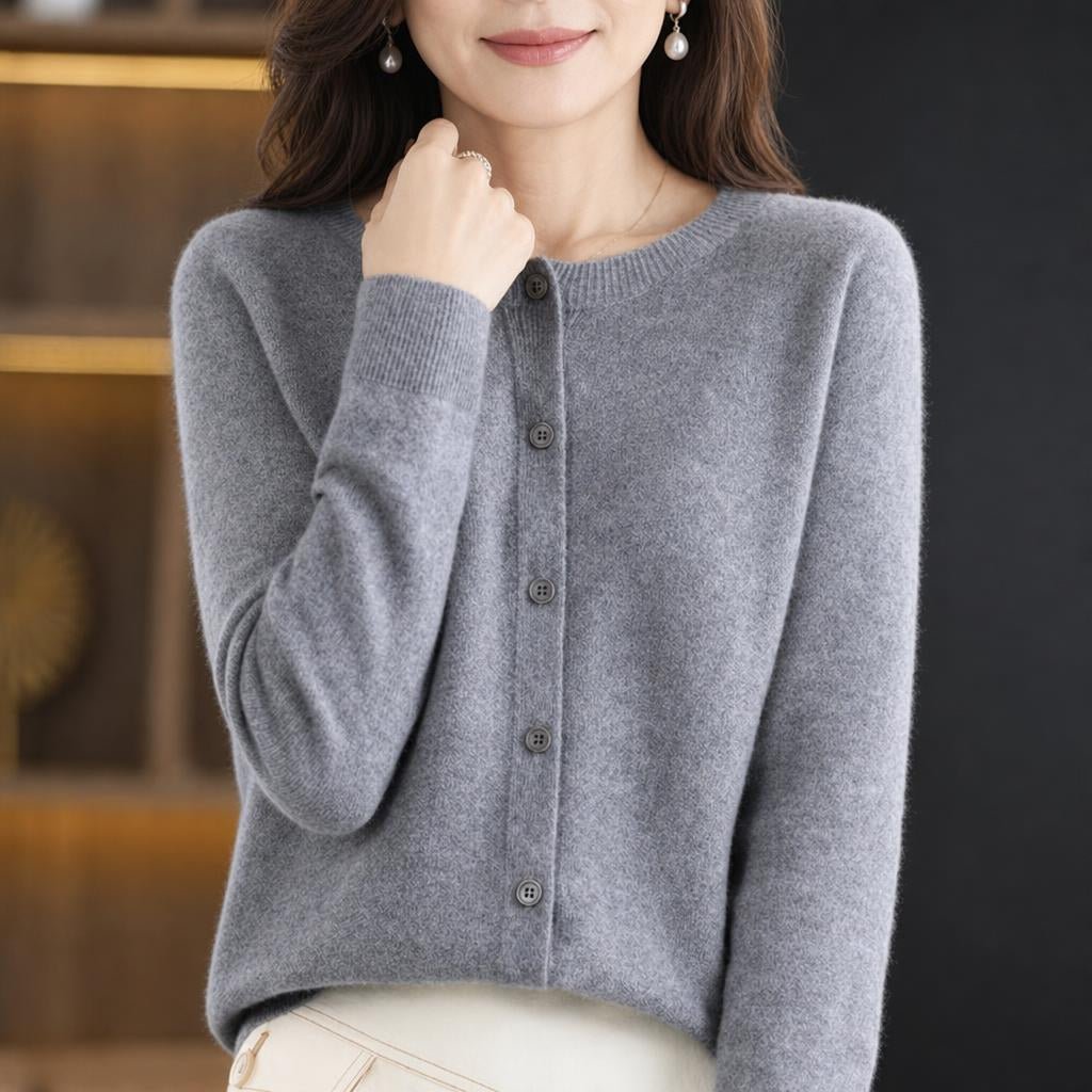 Women's Longline Cardigan with Button Closure in Soft Knit – Cosy