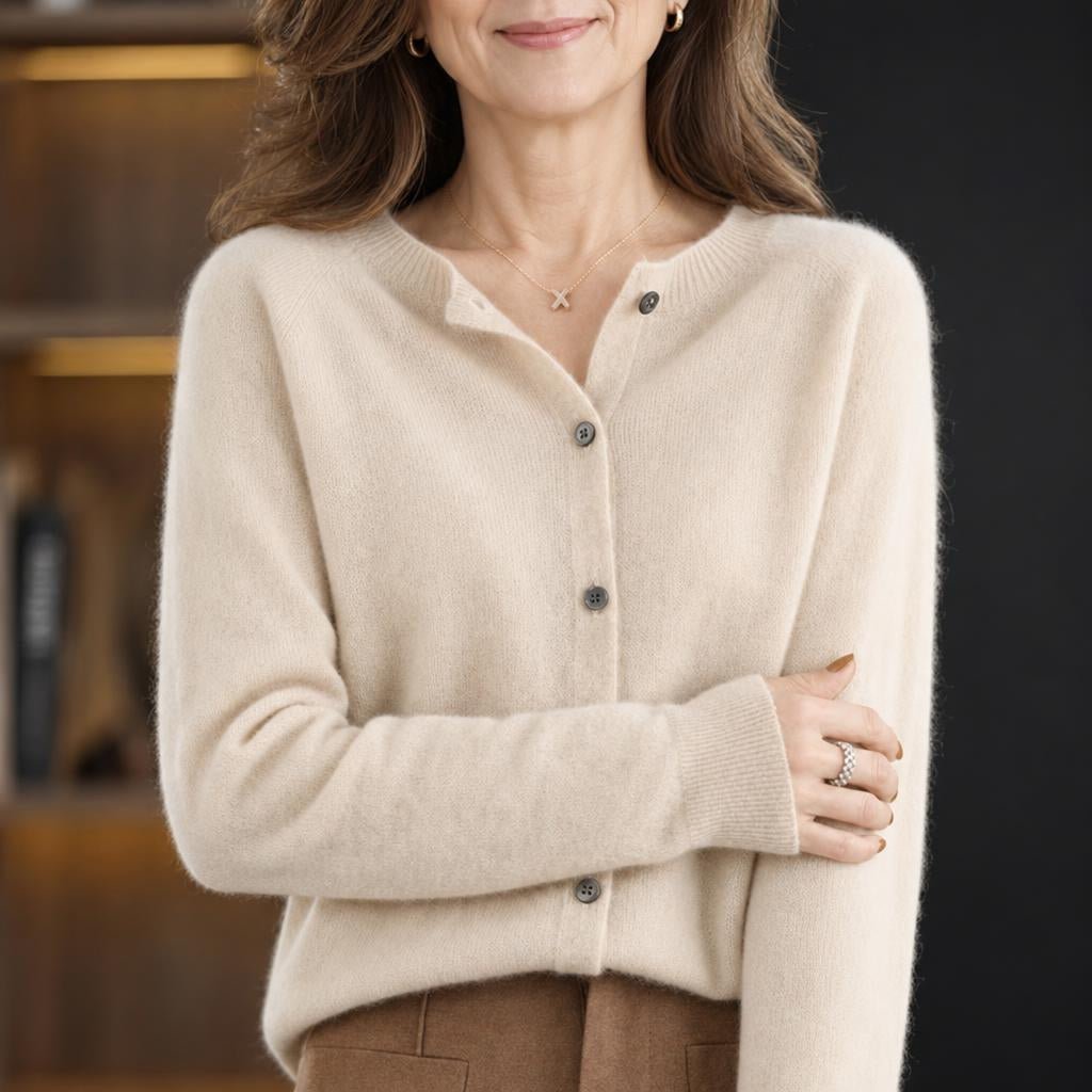 Women's Longline Cardigan with Button Closure in Soft Knit – Cosy