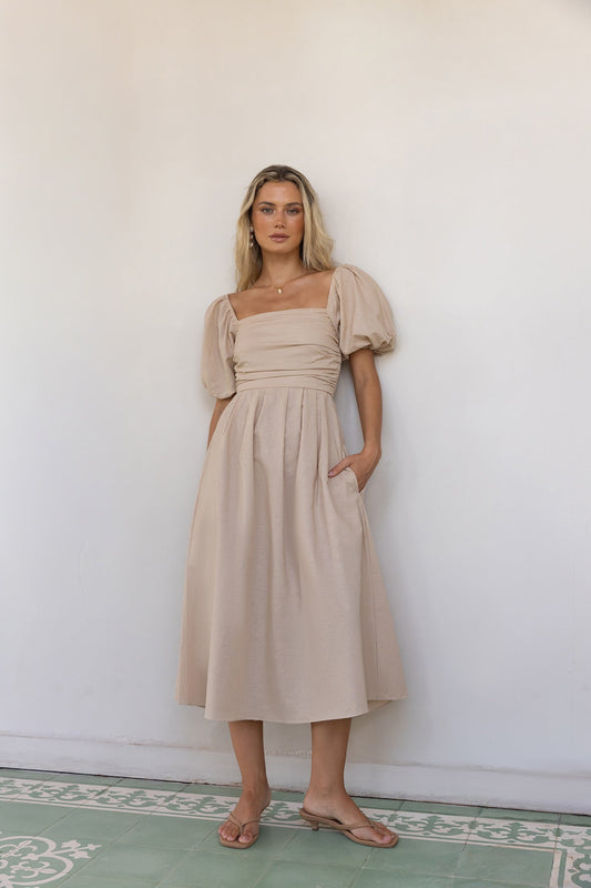 Women's Maxi Dress with Ruffled Neckline and Puff Sleeves