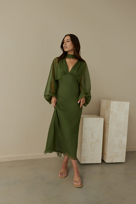 Women's Maxi Dress with V-Neck and Balloon Sleeves