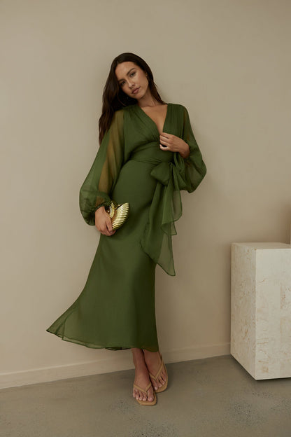 Women's Maxi Dress with V-Neck and Balloon Sleeves