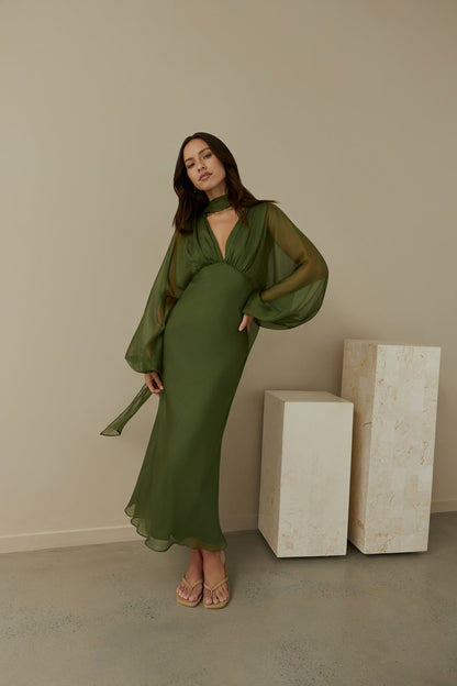 Women's Maxi Dress with V-Neck and Balloon Sleeves