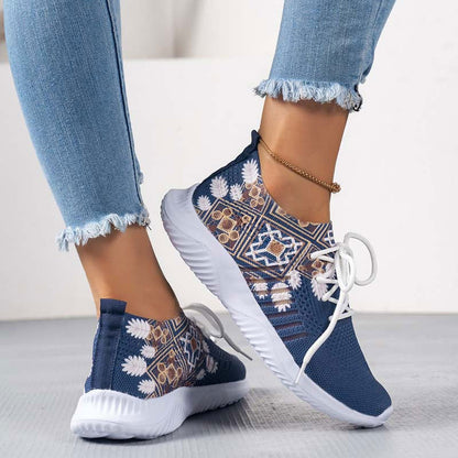 Women's Mesh Shoes with Ethnic Pattern